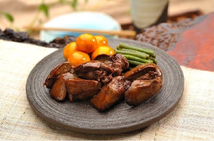 「鶏惣菜 グッディーズ」 とりきも、鶏惣菜各種  期間限定販売 